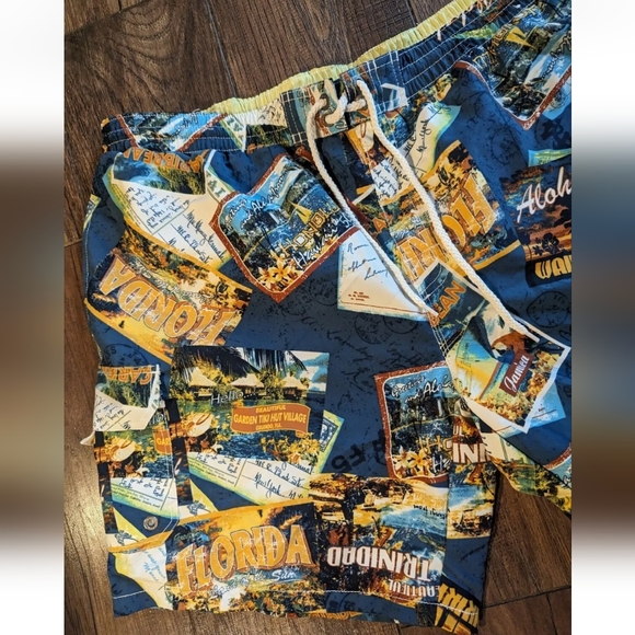 Caribbean Joe Swim Trunks XXL Mesh Lining Cargo Pockets - Hawaii Postcard Print. - Picture 4 of 16